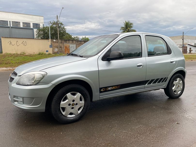 Chevrolet Celta Spirit/ LT 1.0 MPFI 8V FlexP. 5p