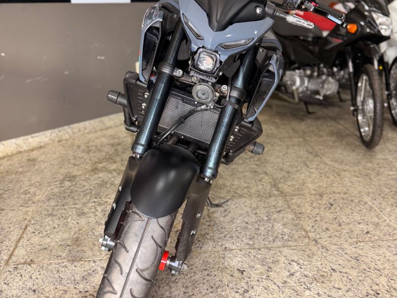 YAMAHA MT-03 321/ABS