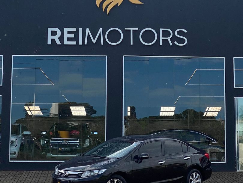 Honda Civic Sedan EXS 1.8/1.8 Flex 16V Aut. 4p