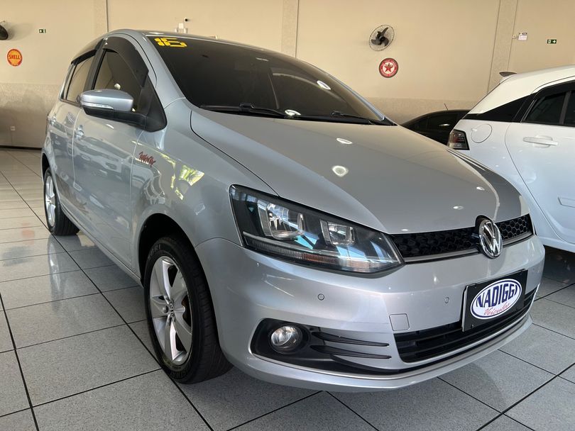 VolksWagen Fox Rock in Rio 1.6 Mi Total Flex 8V 5p