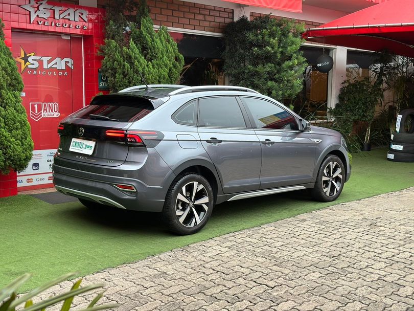 VolksWagen Nivus Highline 1.0 200 TSI Flex Aut.