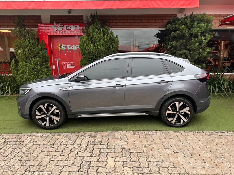 VolksWagen Nivus Highline 1.0 200 TSI Flex Aut.