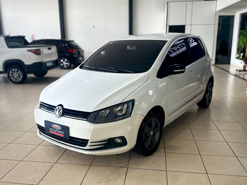 VolksWagen Fox Connect 1.6 Flex 8V 5p