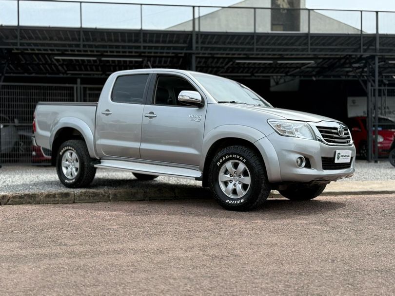 Toyota Hilux CD SRV 4x2 2.7 Flex 16V Aut.