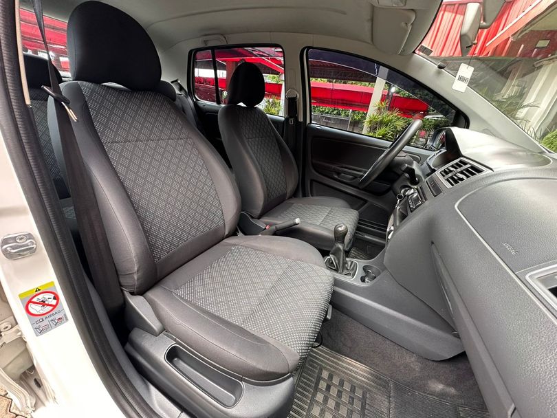 VolksWagen Fox Trendline 1.0 Flex 12V 5p