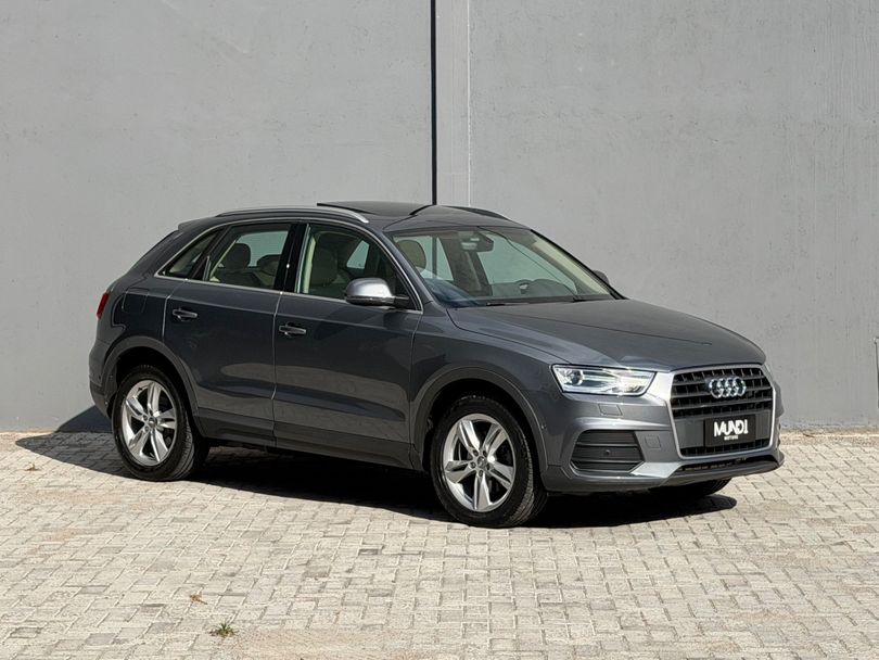 Audi Q3 P. Plus 1.4 TFSI Flex/P.Plus S-tronic