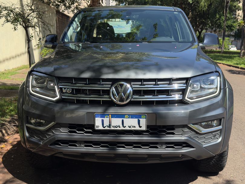 VolksWagen AMAROK Highline CD 3.0 4x4 TB Dies. Aut.