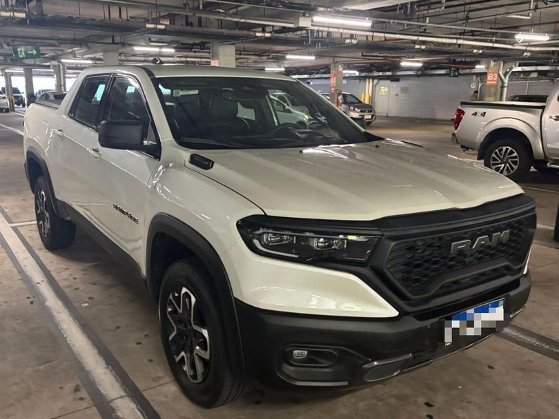 RAM 2500 LARAMIE  6.7 TDI  CD 4x4 Diesel