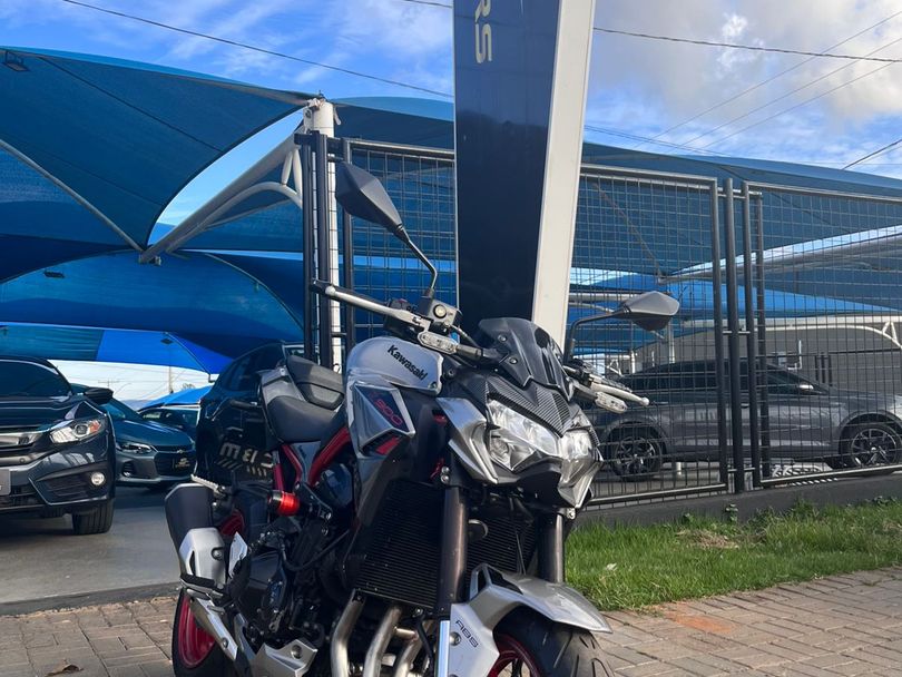 KAWASAKI Z900 SE