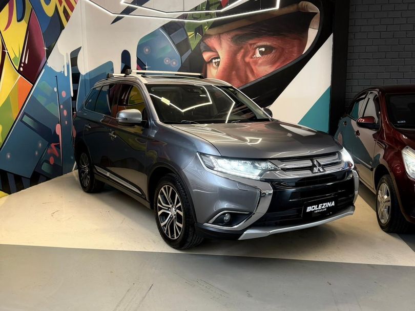 Mitsubishi OUTLANDER 2.2 165cv Diesel Aut.