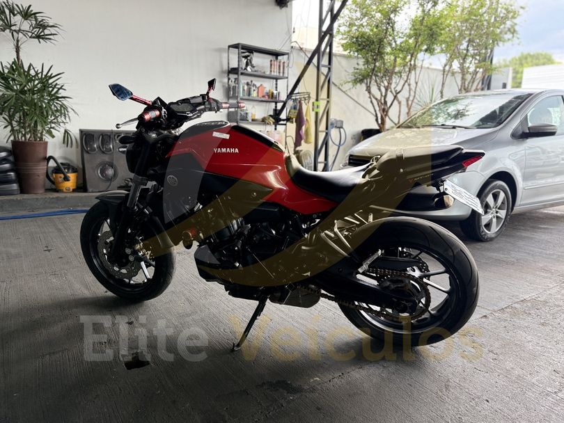 YAMAHA MT07 ABS