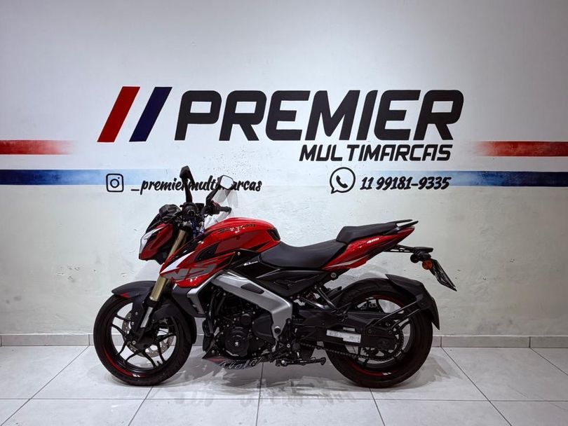 BAJAJ DOMINAR NS400Z