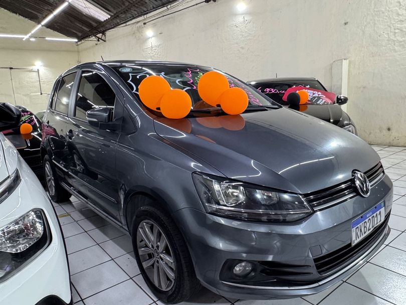VolksWagen Fox Connect 1.6 Flex 8V 5p
