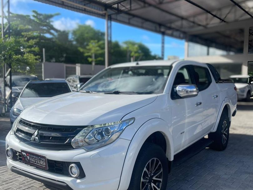 Mitsubishi L200 Triton Sport HPE 2.4 CD Diesel Aut.