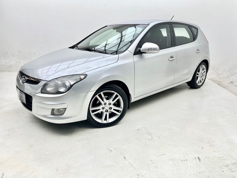 Hyundai i30 2.0 16V 145cv 5p Aut.