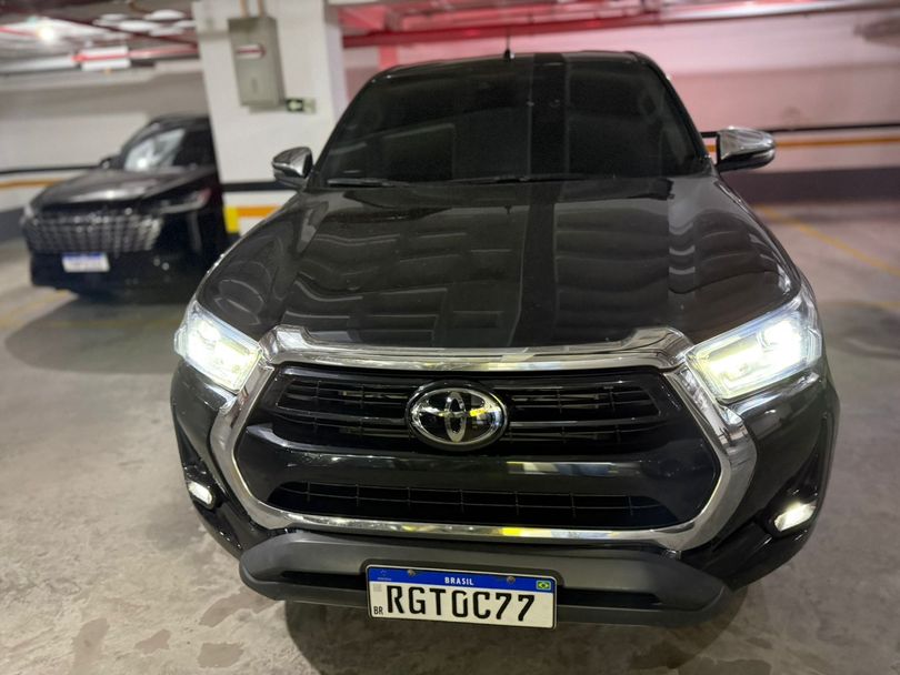 Toyota Hilux CD SRX 4x4 2.8 TDI 16V Diesel Aut.