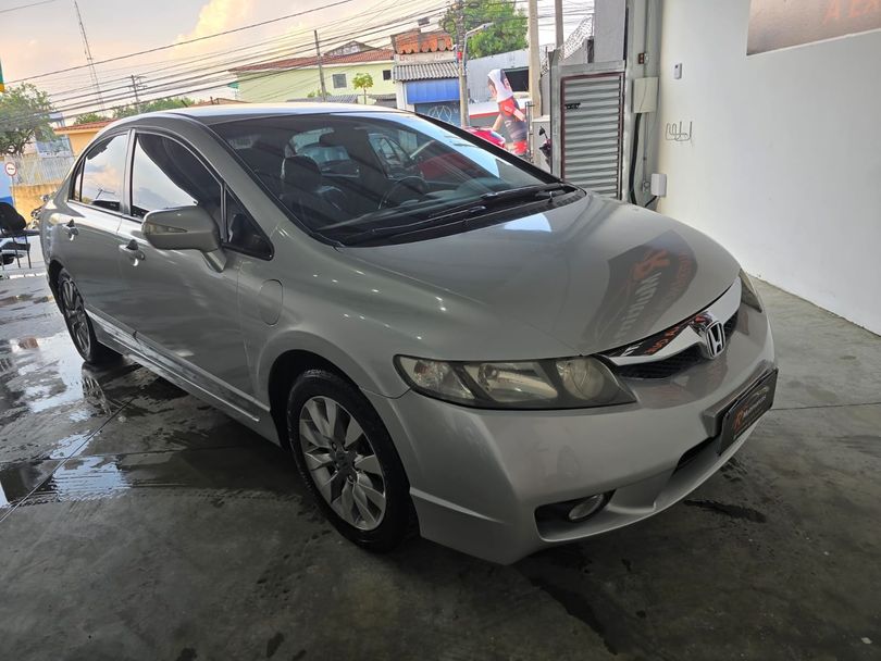 Honda Civic Sed. LXL/LXL SE 1.8 Flex 16V Mec.