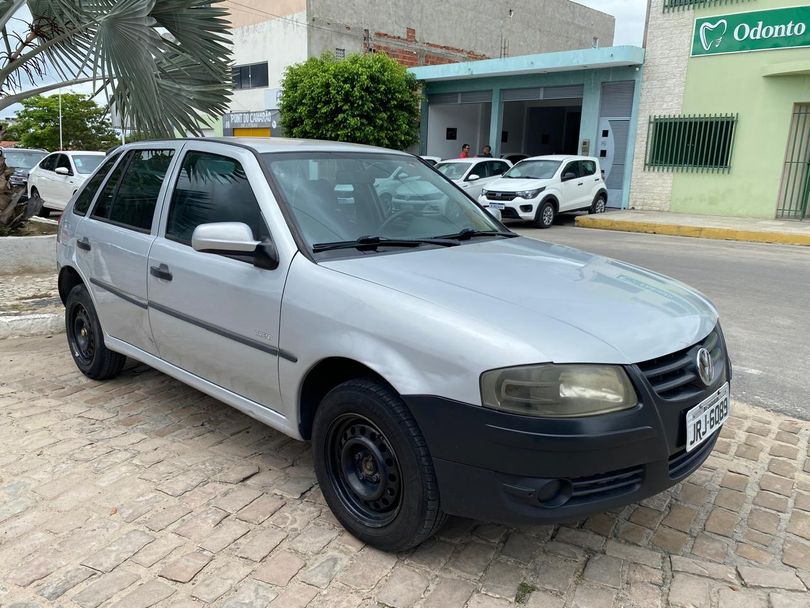 VolksWagen Gol (novo) 1.0 Mi Total Flex 8V 4p