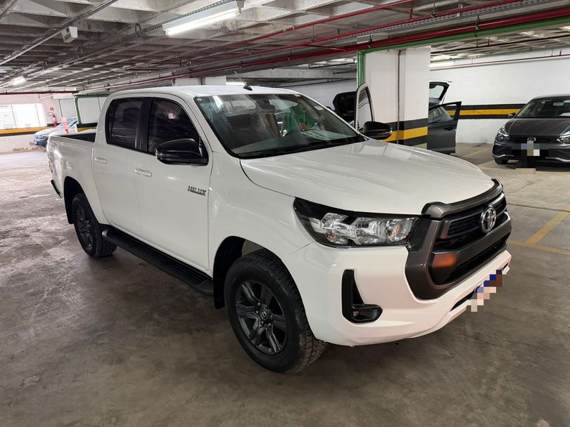 Toyota Hilux CD SR 4x4 2.8 TDI Diesel Aut.