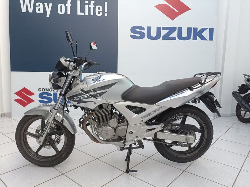 HONDA CBX 250 TWISTER