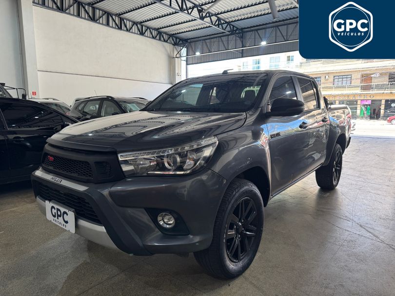 Toyota Hilux CD SRX 4x4 2.8 TDI 16V Diesel Aut.