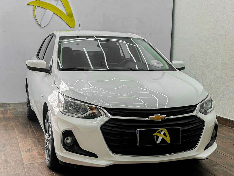 Chevrolet ONIX SEDAN Plus LT 1.0 12V Flex 4p Mec.