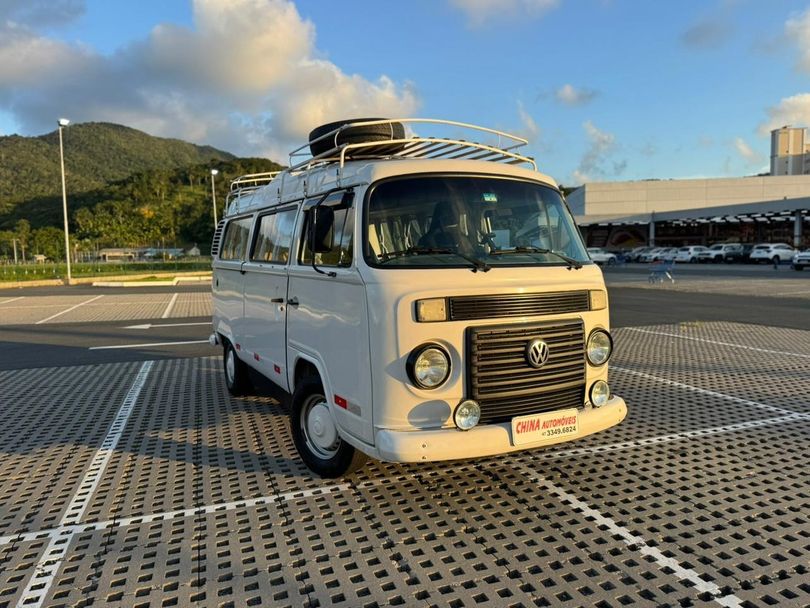 VolksWagen Kombi Lotação 1.4 Mi Total Flex 8V