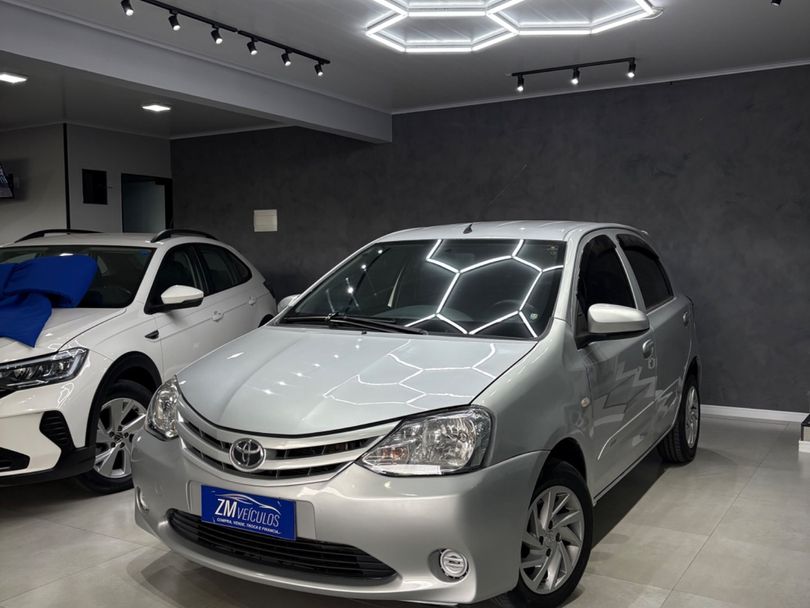 Toyota ETIOS X 1.3 Flex 16V 5p Mec.