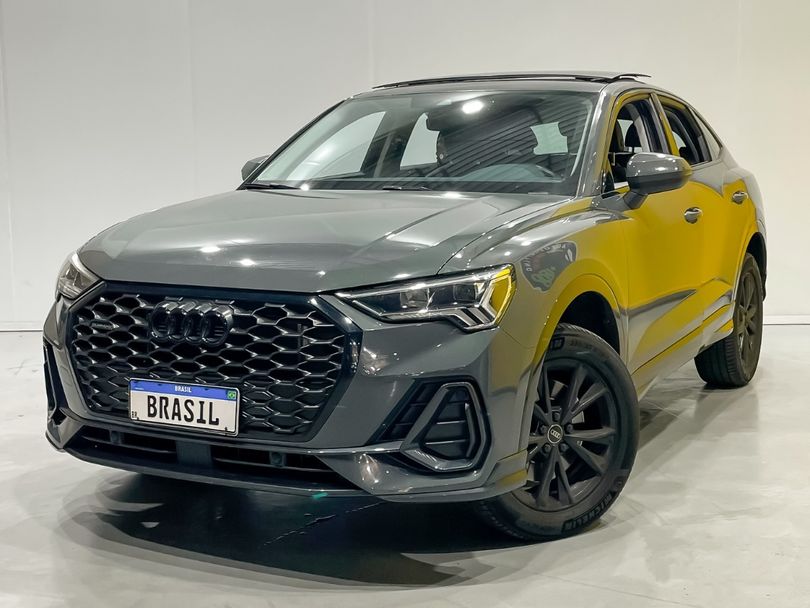 Audi Q3 SPB Perf. Black 2.0 TFSI Tipt. Quat.