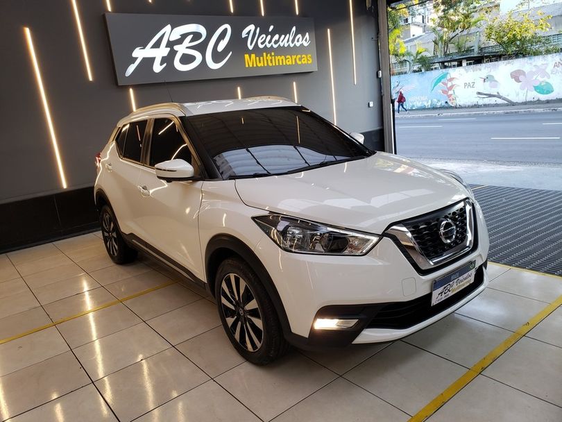 Nissan KICKS SL 1.6 16V FlexStar 5p Aut.