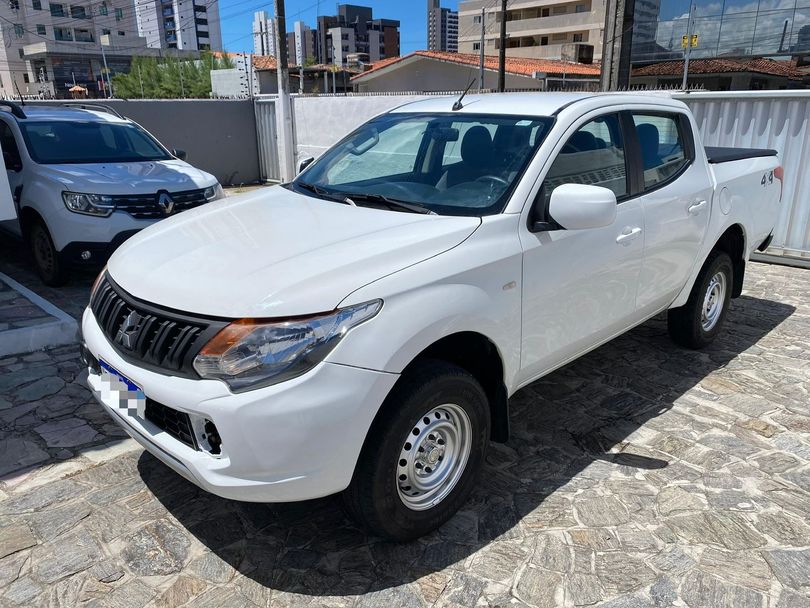 Mitsubishi L200 Triton Sport GLS 2.4 CD Diesel Aut.