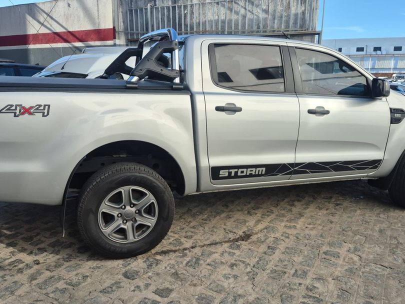 Ford Ranger XLS 2.2 4x4 CD Diesel Mec.