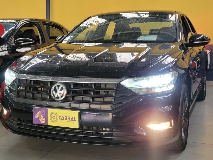 VolksWagen JETTA R-Line 250 TSI 1.4 Flex 16V Aut.