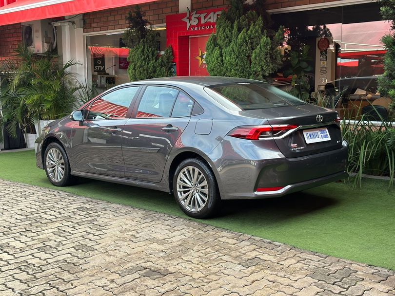 Toyota Corolla XEi 2.0 Flex 16V Aut.