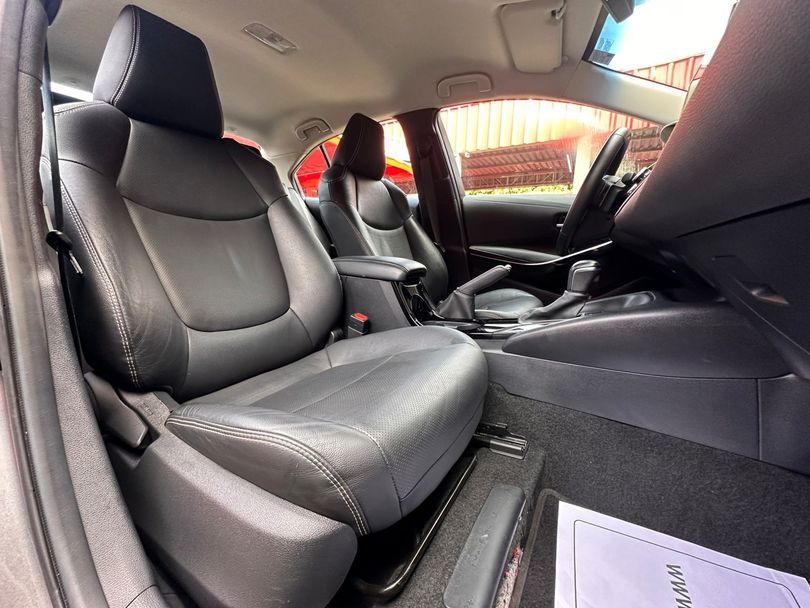 Toyota Corolla XEi 2.0 Flex 16V Aut.