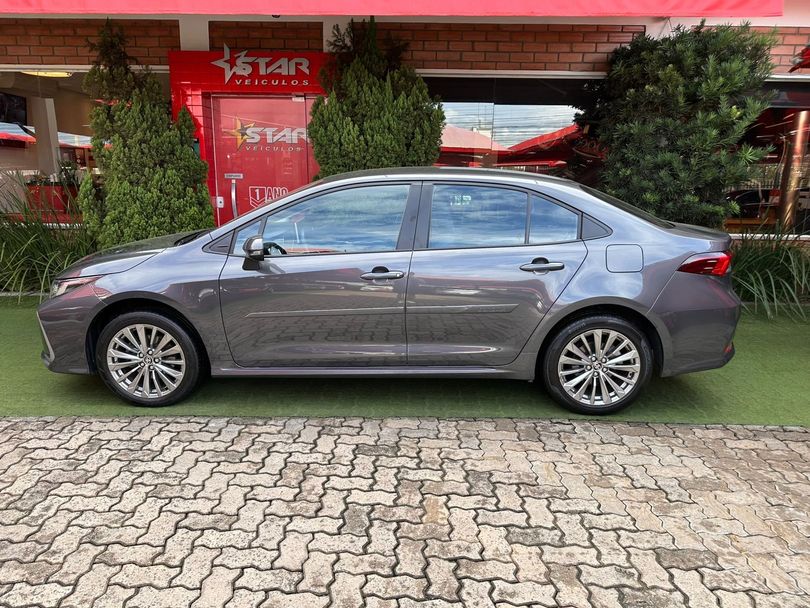 Toyota Corolla XEi 2.0 Flex 16V Aut.