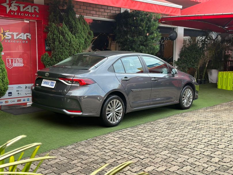 Toyota Corolla XEi 2.0 Flex 16V Aut.