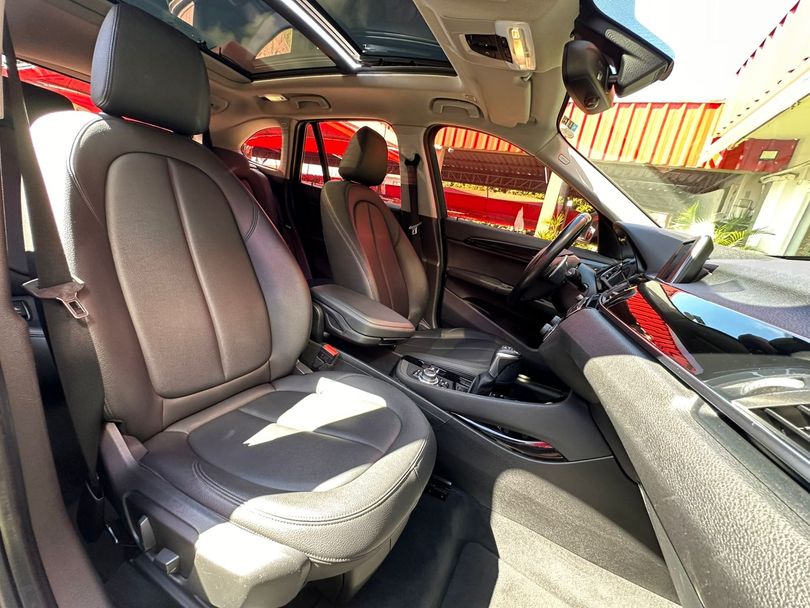 BMW X1 XDRIVE 25i Sport 2.0/2.0 Flex Aut.