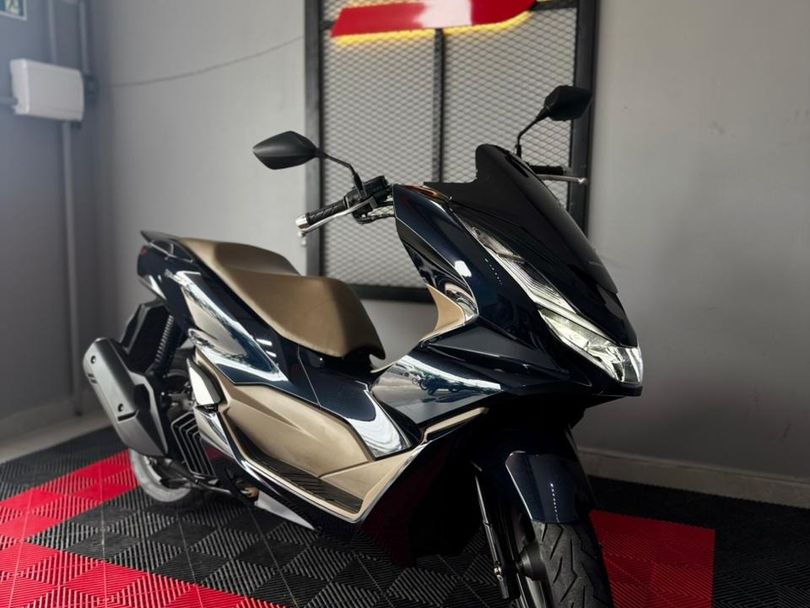 HONDA PCX 160 DLX