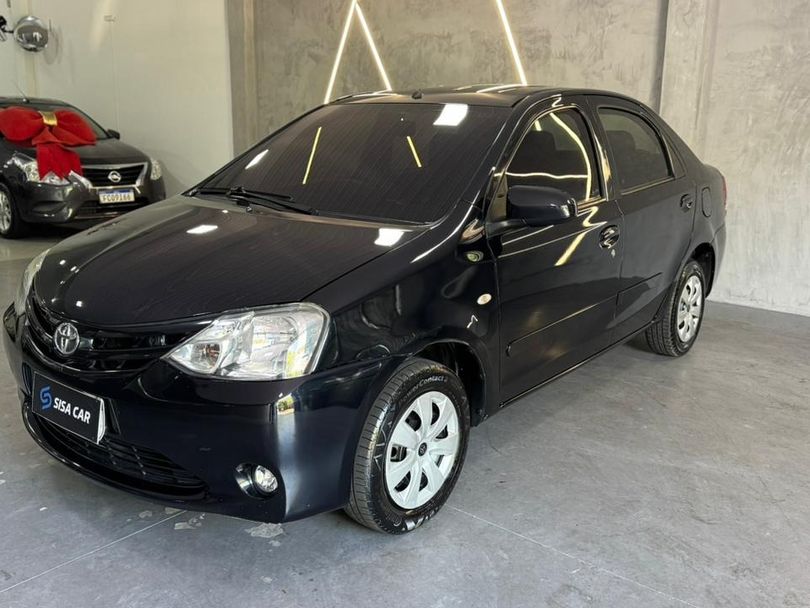 Toyota ETIOS XS Sedan1.5 Flex 16V 4p Mec.