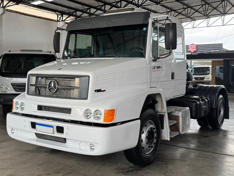 MERCEDES-BENZ LS-1634 2p (diesel)