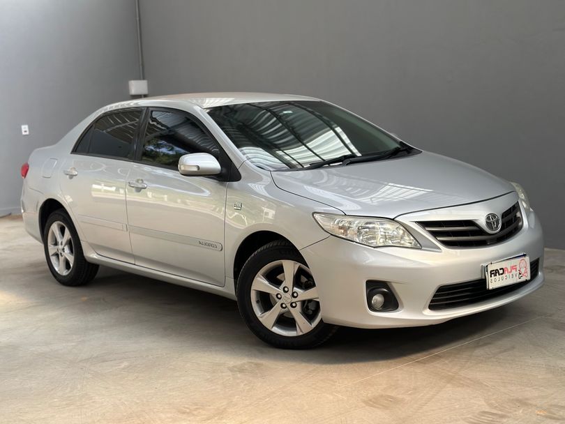 Toyota Corolla XEi 2.0 Flex 16V Aut.