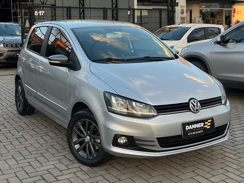 VolksWagen Fox Connect I Motion 1.6 Flex 8V 5p