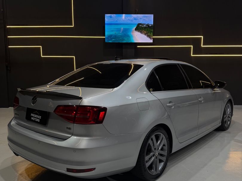 VolksWagen JETTA Highline 2.0 TSI 16V 4p Tiptronic