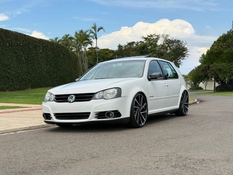 VolksWagen Golf Sportline 1.6 Mi Total Flex 8V 4p