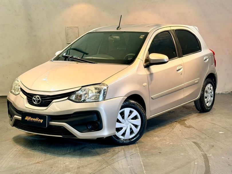 Toyota ETIOS READY! 1.5 Flex 16V 5p Aut.