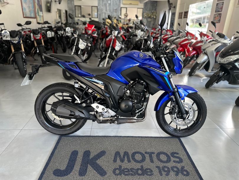 YAMAHA FZ25 250 FAZER CONNECTED