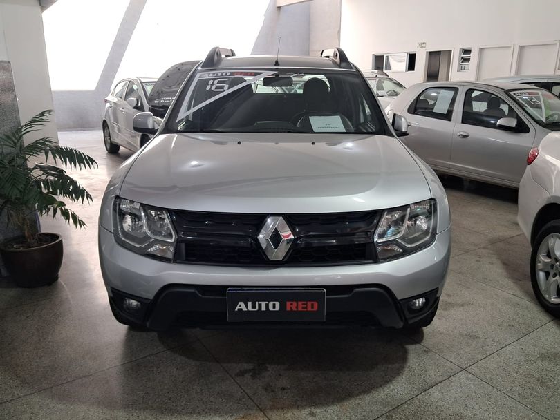 Renault RENAULT/OROCH 16 EXP42