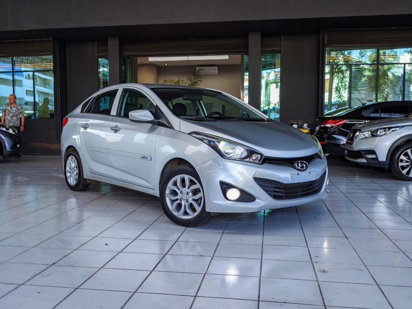 Hyundai  HB20S COMFORTPLUS 1.6 FLEX 16V MEC 4P 