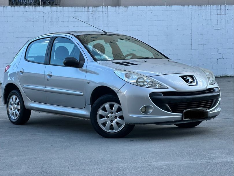 Peugeot 207 XR Sport 1.4 Flex 8V 5p